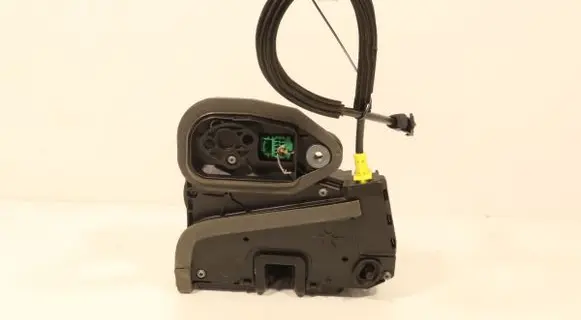 Opel Astra K Rear door lock 915C303907318S