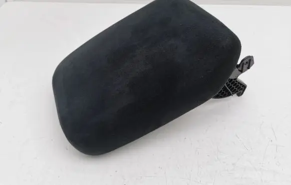 Honda CR-V Armrest