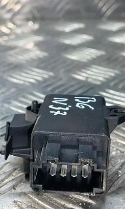 Volkswagen PASSAT B6 Other control units/modules 1Z0959772
