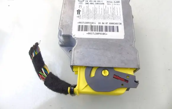 Audi A6 S6 C6 4F Airbag control unit/module 4F0959655B
