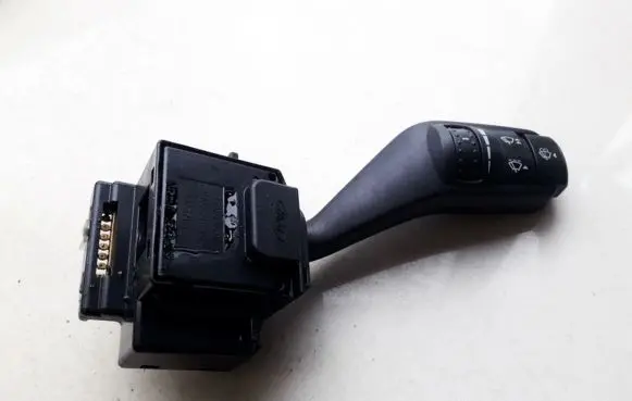 Ford Focus Wiper control stalk 17D346D