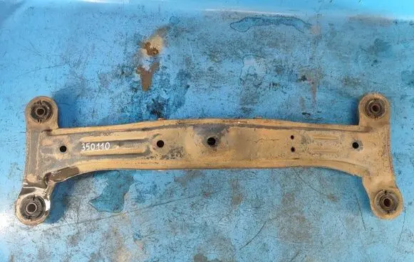 Lexus ES 250 - 300 - 330 Rear coil spring 5120633040