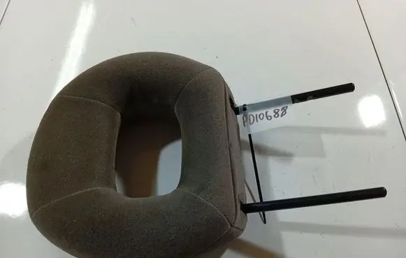 Citroen Xsara Picasso Front seat headrest 