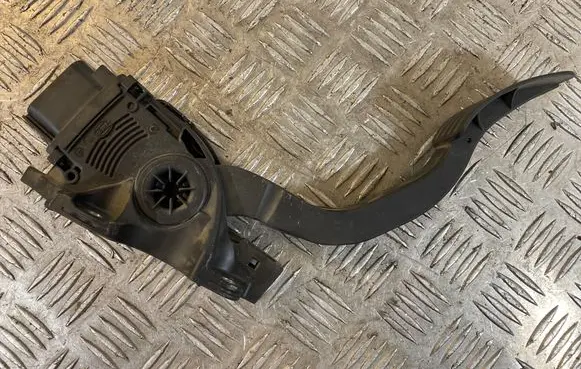 Ford S-MAX Accelerator throttle pedal 6G929F836JD C95YE02 6PV00922010