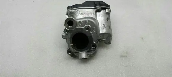 Mercedes-Benz C W204 EGR valve A6511400460