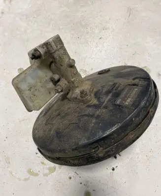Ford Focus Brake booster 3M512B195CE 03776281014
