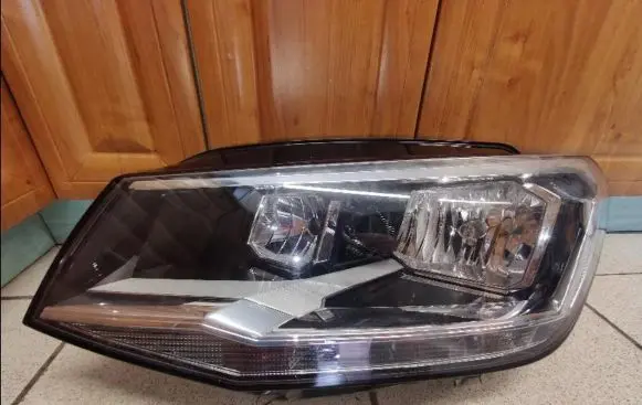 Volkswagen Scirocco Headlight/headlamp 2K1941005B