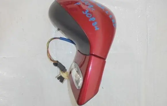 Peugeot 308 Front door electric wing mirror LKRD