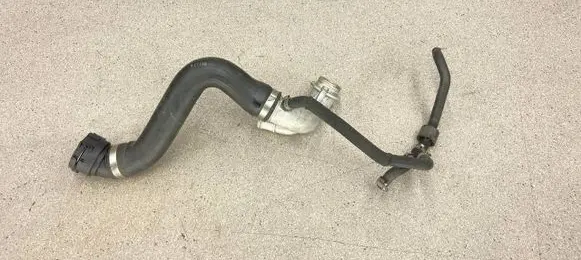 BMW M6 Engine coolant pipe/hose 7846363 11537846363