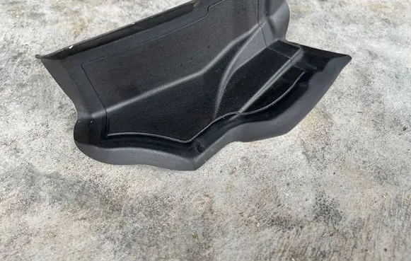 Alfa Romeo Stelvio Rear/tail light trim molding 156117190