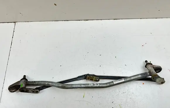 Audi A4 S4 B7 8E 8H Front wiper linkage 8E1955603D