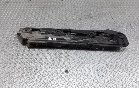 Volkswagen Caddy Front bumper mounting bracket 1T0807935