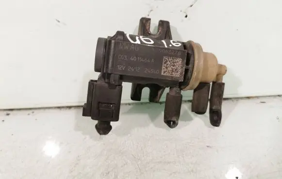 Volkswagen Golf VI Turbo solenoid valve 1K0906627B