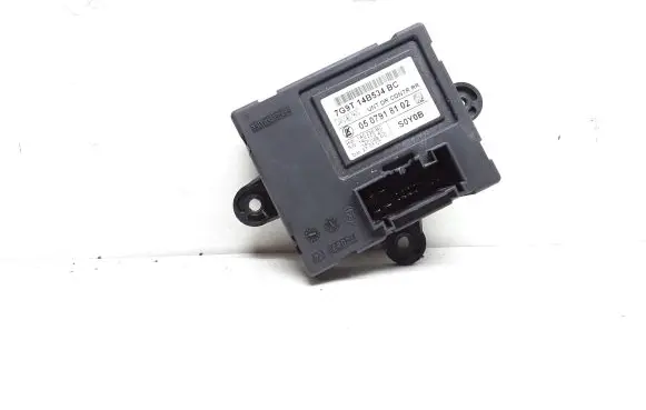 Volvo V70 Door control unit/module 7G9T14B534BC