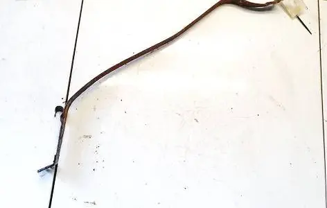 Opel Zafira A Fuel tank mounting bracket 