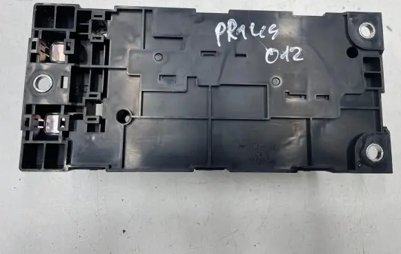 Toyota Prius (XW30) Fuse box set 71405539