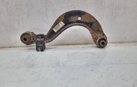 Volkswagen Golf Plus Rear control arm 1K0614167