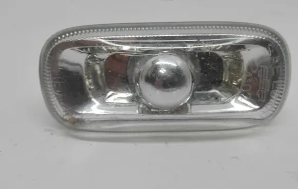 Audi A6 S6 C5 4B Front fender indicator light 8E0949127