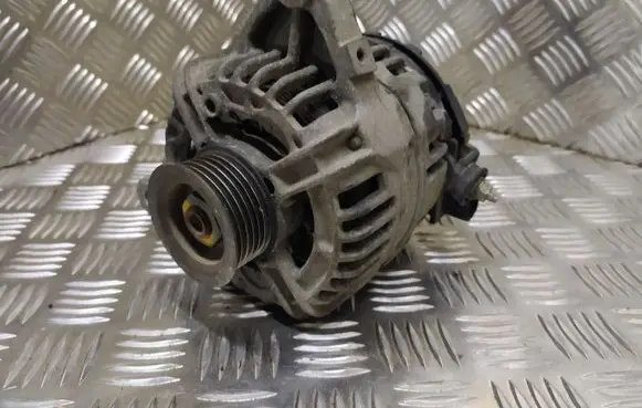 Toyota Corolla E120 E130 Generator/alternator 270600D030