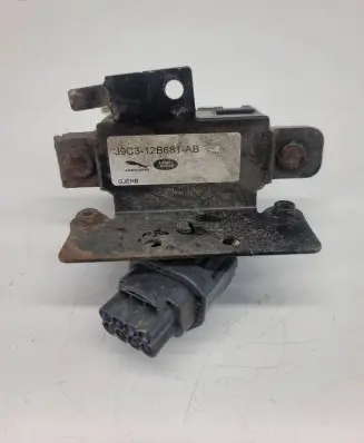 Jaguar E-Pace Glow plug pre-heat relay J9C312B681AB
