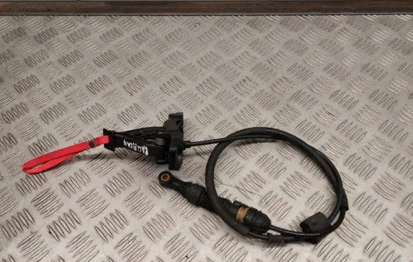 Chrysler Pacifica Hand brake release cable 68252729AF