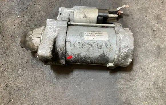Mercedes-Benz Sprinter W906 Starter motor 4280805511 DSN967 12V18KW
