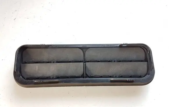 Mercedes-Benz E W213 Quarter panel pressure vent A2058301201