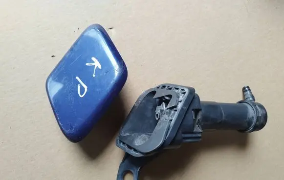 Nissan Micra Headlight washer spray nozzle 28659AX600
