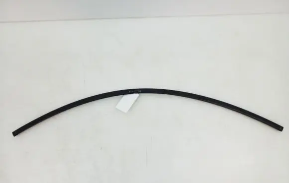 Mercedes-Benz C W204 Rubber seal front coupe door window A2046710620