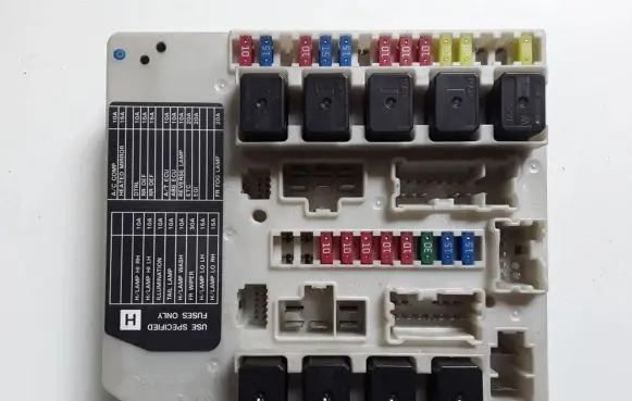 Nissan Pathfinder R51 Comfort/convenience module 284B7EB31C