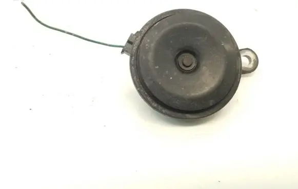 Toyota Avensis T250 Horn signal A28657625 007425 000208