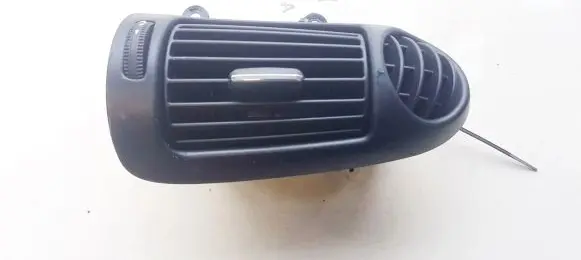 Mercedes-Benz CLC CL203 Dash center air vent grill a2038302754
