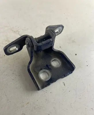 Dacia Logan I Rear door upper hinge 