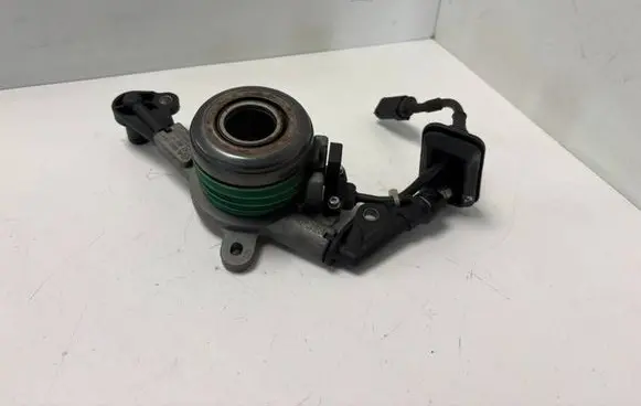 Mercedes-Benz Sprinter W901 W902 W903 W904 clutch release bearing A0002541708