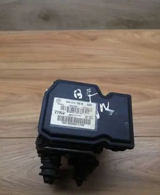 Volkswagen PASSAT CC ABS Pump 3AA614109M 54085806B 17654032