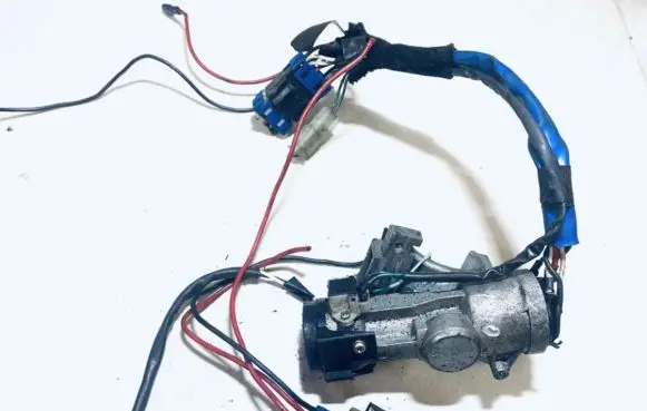 KIA Sephia Ignition lock contact 47361a