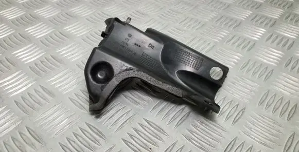 Volkswagen Golf Plus Front bumper mounting bracket 5M0823602B