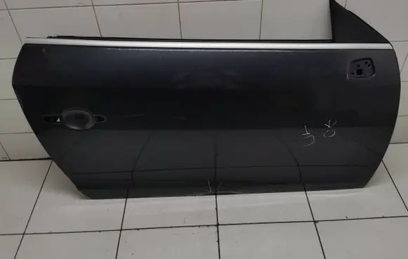 Door (2 Door Coupe)