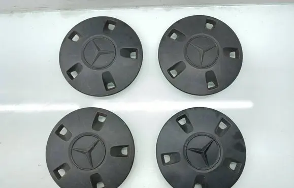 Mercedes-Benz Vito Viano W447 Original wheel cap A4474011600