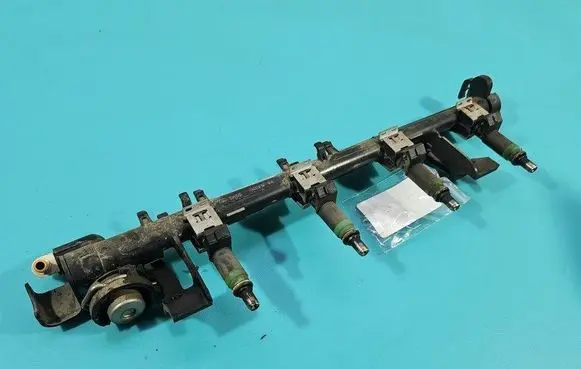 Fuel injector