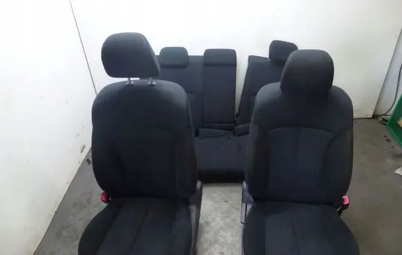 Seat set