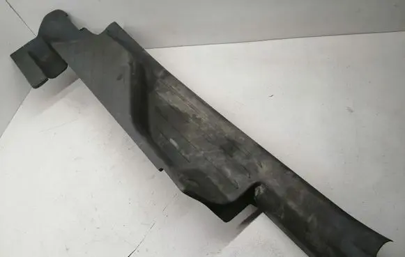 Toyota Prius+ (ZVW40) Rear sill (body part) 6791847060