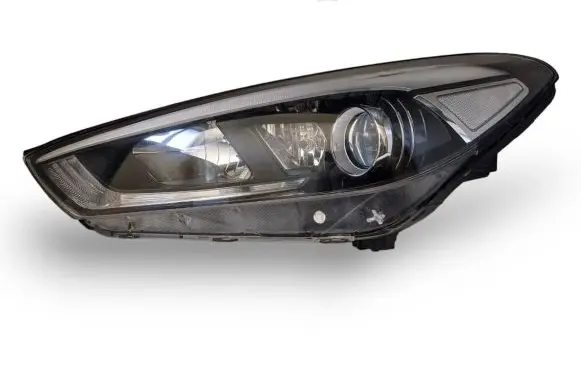 Hyundai Tucson TL Headlight/headlamp 92101D7100 L009D10Z4D7