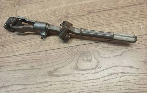 Chrysler Grand Voyager IV Steering column universal joint 40923 800AB