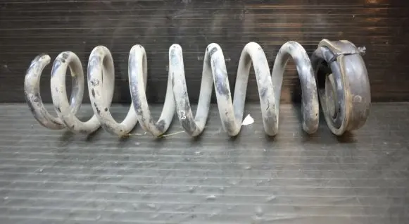BMW 3 E90 E91 Rear coil spring