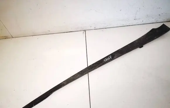 Seat Leon (1P) Windshield trim 1P0854319D