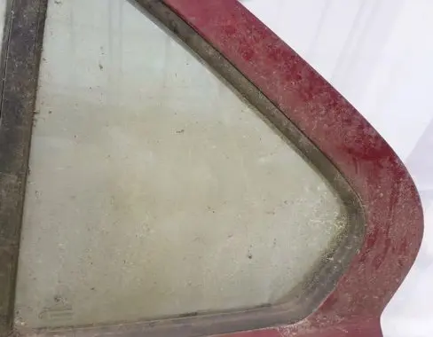 BMW 3 E36 Rear vent window glass 