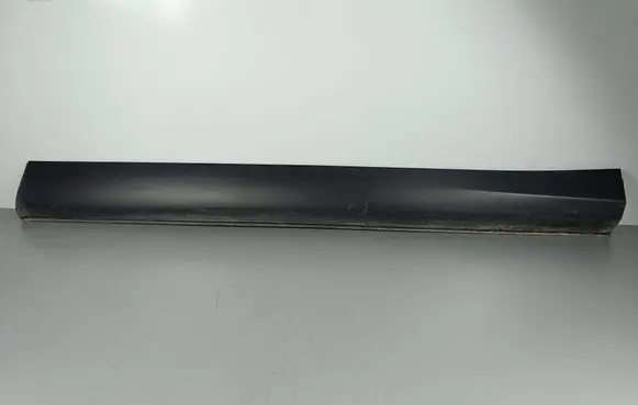 Mitsubishi Outlander IV Front door trim (molding) 5727A556 5727A564ZZ
