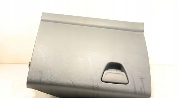 Ford C-MAX II Glove box
