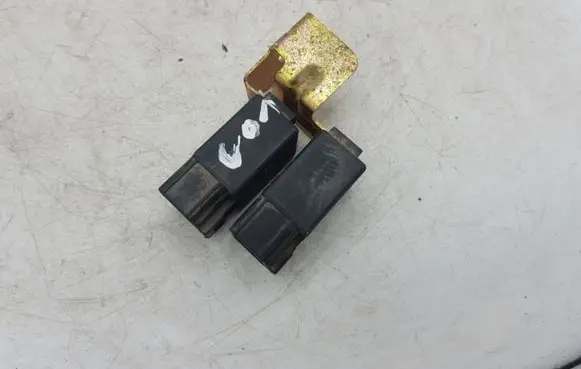 Mitsubishi Pajero Sport I Other relay E8T1019512 9512 E8T101